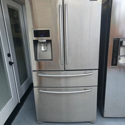 Refrigerator Samsung In Good Condition Free Delivery And Installation Included 