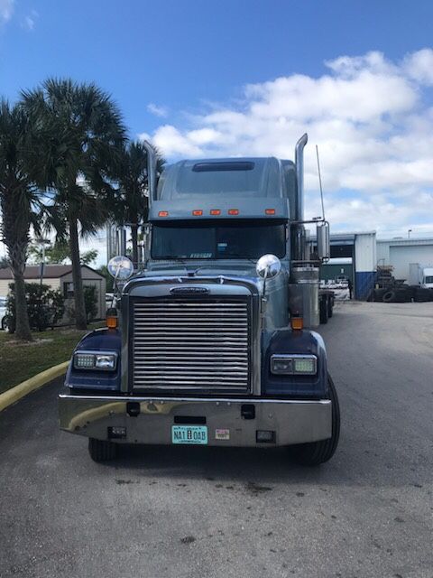 2006 Freightliner Classic XL