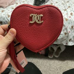 Juicy Couture Cool Red Heart Zip Around