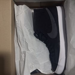 Nike Blazer SB