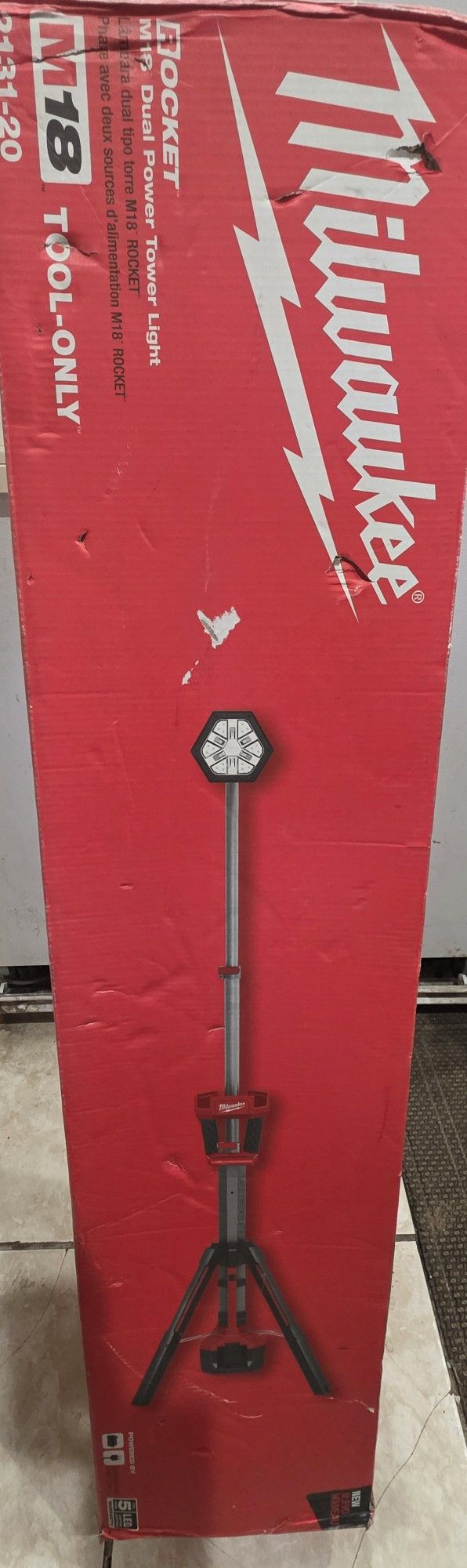New Milwaukee M18 Tower Light 