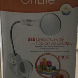 OttLite Magnifying Glass/LED Light