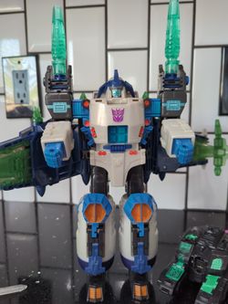 Transformers 2003 Energon Megatron Leader Class Action Figure Incomplete