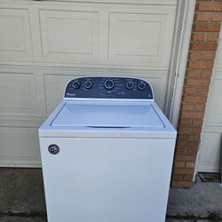 WHIRLPOOL WASHER GOOD WORKING CONDITION DELIVERY AVAILABLE 