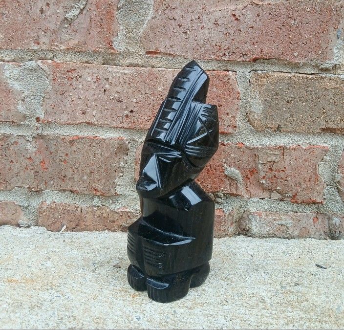 Vintage Small Black Obsidian Mesoamerican Figurine 