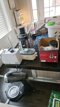 Big Lot- small appliances, misc home goods