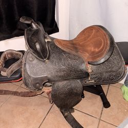 Western Saddle Used