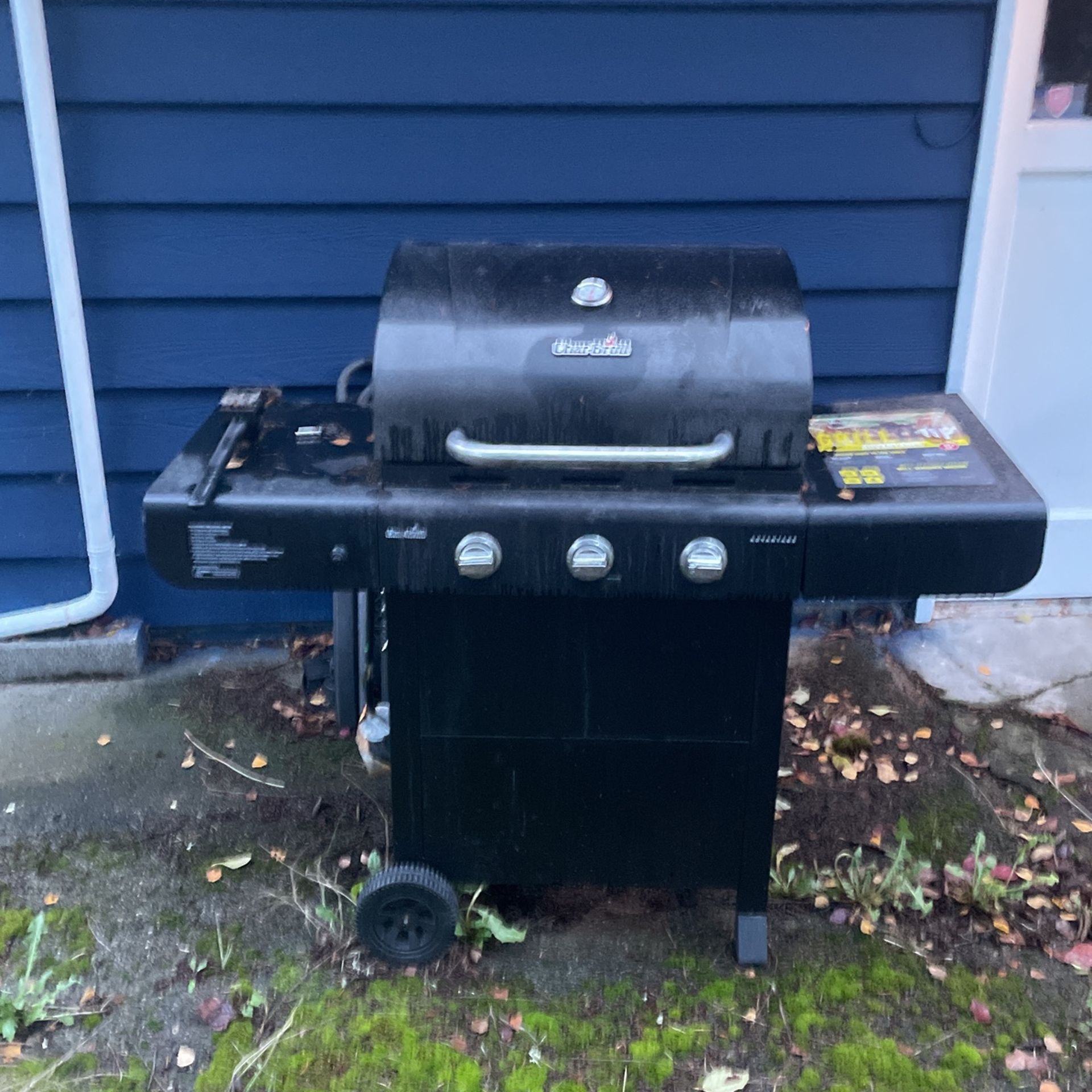 Char-Broil Propane Grill 