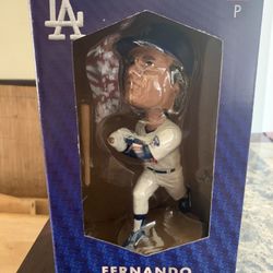 MLB Fernando Valenzuela Bobble Head