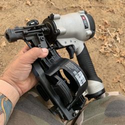 ROFFING NAIL GUN And Small Nail Gun