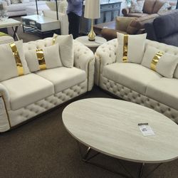 COUCH AND LOVESEAT SET NEW 🆕