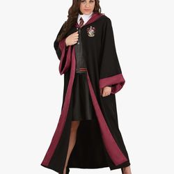 Women's Harry Potter Hermione Granger Costume, Gryffindor Robe & Sweater