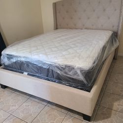 Queen Bed Frame With Mattress 