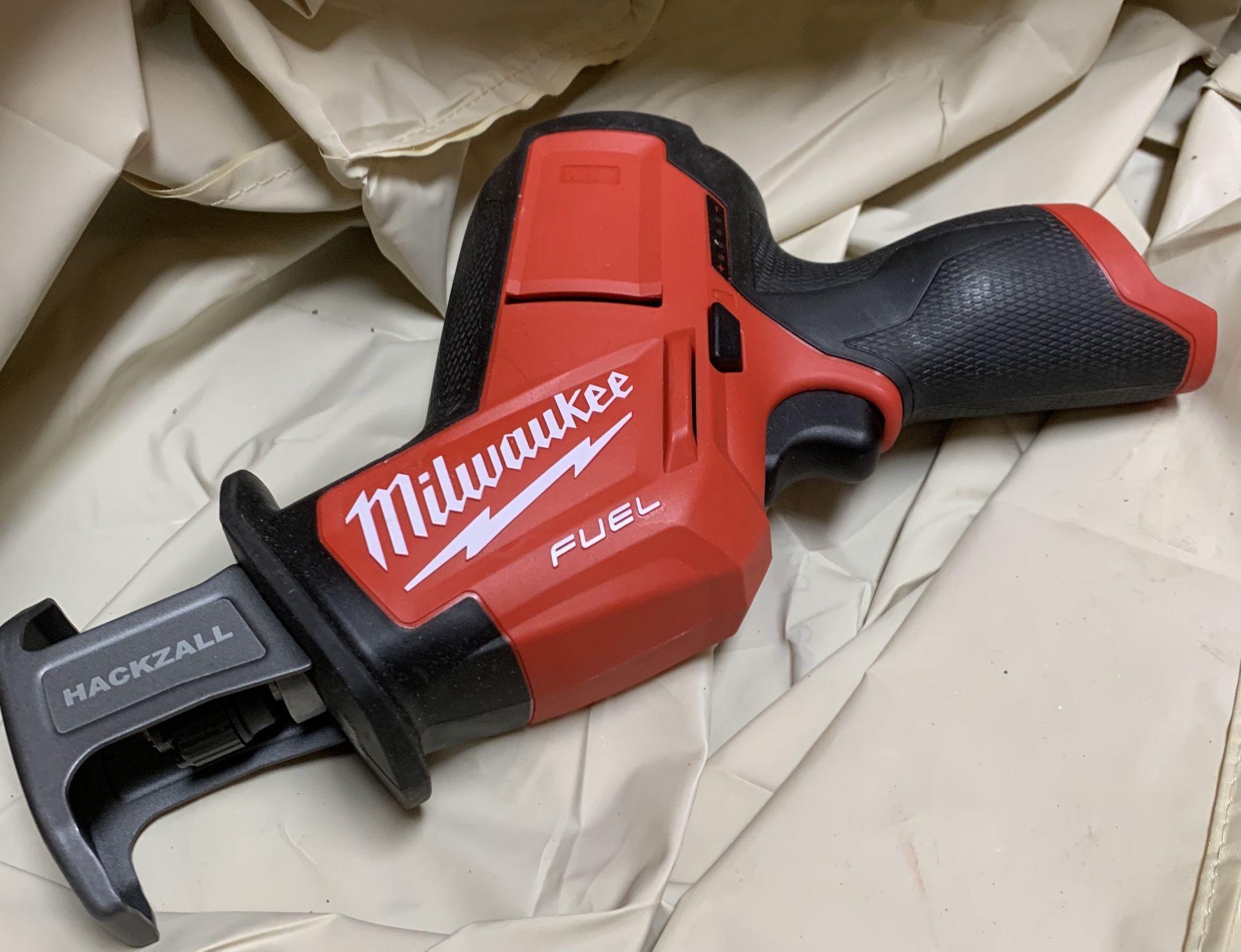 Milwaukee M12 FUEL 12V Lithium-lon Brushless Cordless HACKZALL Reciprocating Saw (Tool-Only)