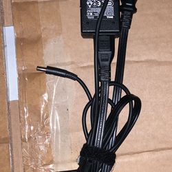 HP AC Adapter 