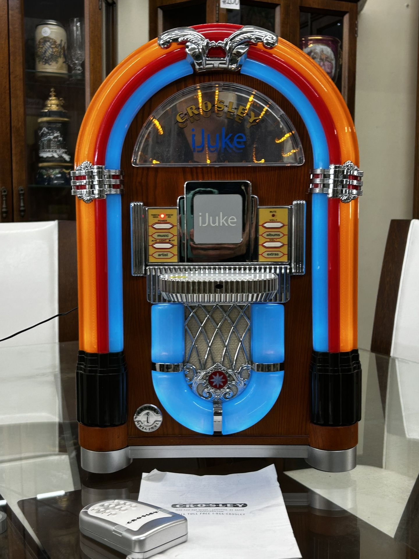 Crosley iJuke CR1701A Ipod CD Player Mini Jukebox Lights! Works!
