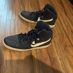 Navy Blue Nike High Top Mid Size 13