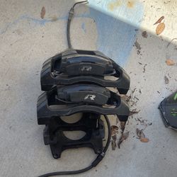 VW Mk7 Golf R Front Brake Calipers.