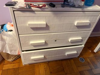 Dresser - free