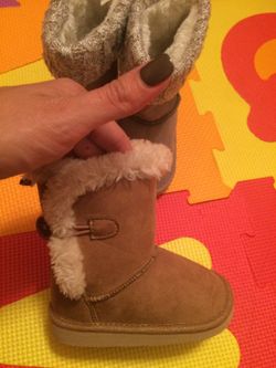Toddler girls boots size 5