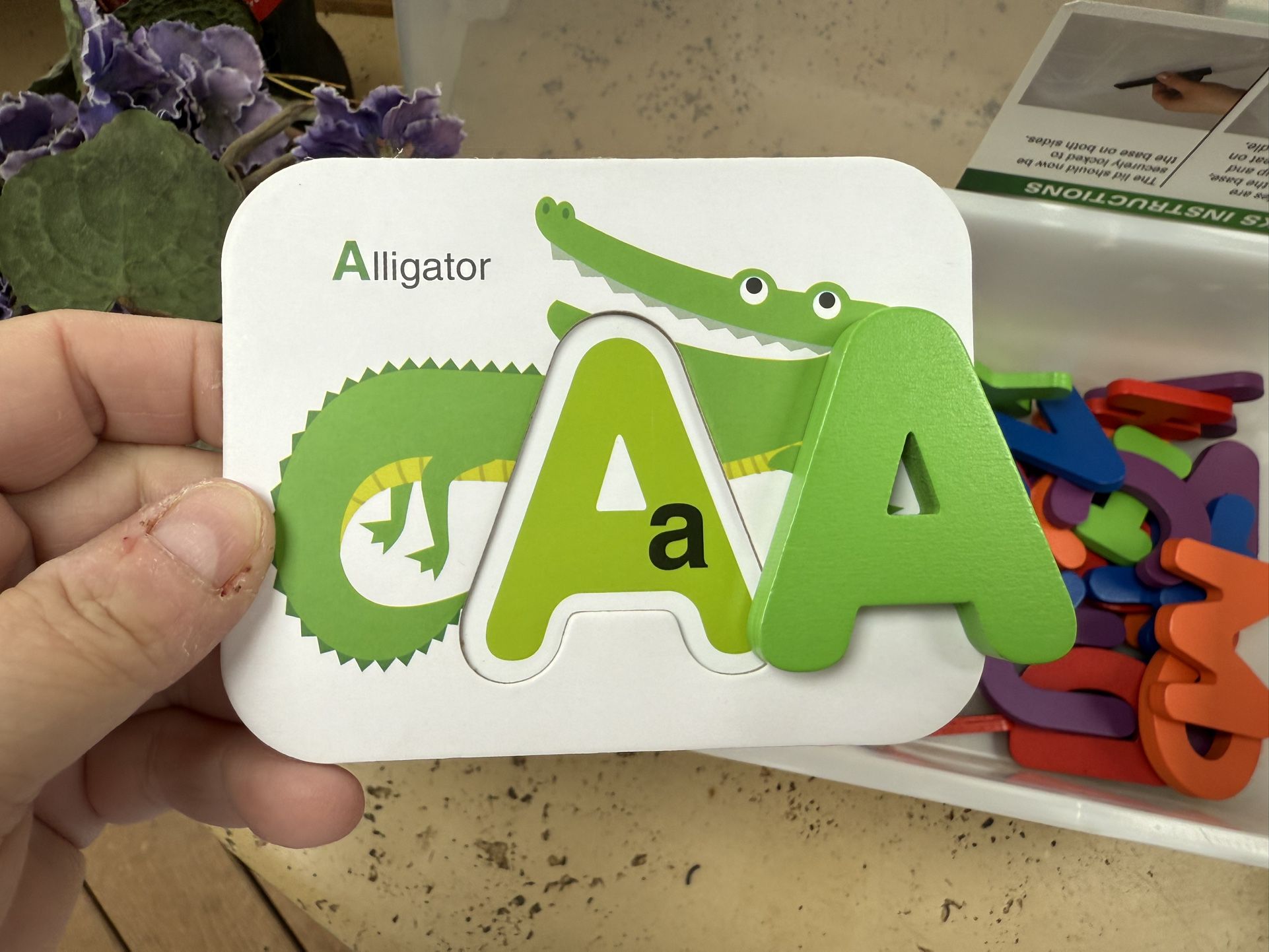 Number and Alphabet Flash Cards Set by Gojmzo.
