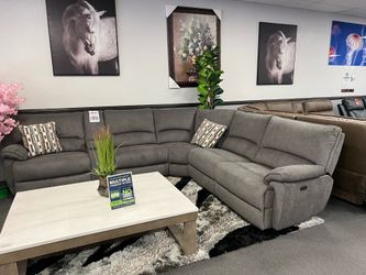 Gray Sofa Sectional w/ 3 Power Recliners 🚚FREE Delivery🚚