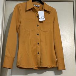 Zara knit button down shirt Size M