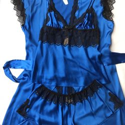 NEW!!! Victoria Secret Satin & Lace Embellished 3-Piece Robe, Camisole, Panty XS-S NWT
