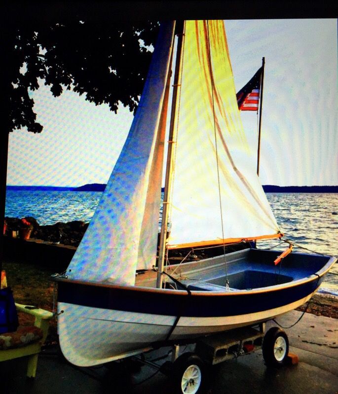 Perfect 12' Sailboat "Pt Defiance"