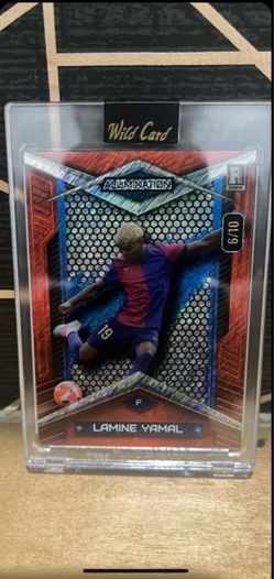 2024 Lamine Yamal Rookie Refractors Wild Card RC /10
