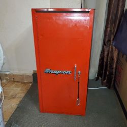 Snap-On usa tool  vintage side Cabinet   3drawers  with key