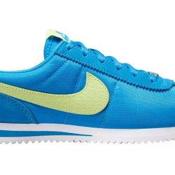 Nike Cortez (6.5Y)