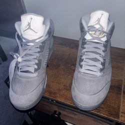 jordan 5 Grey wolf size 9