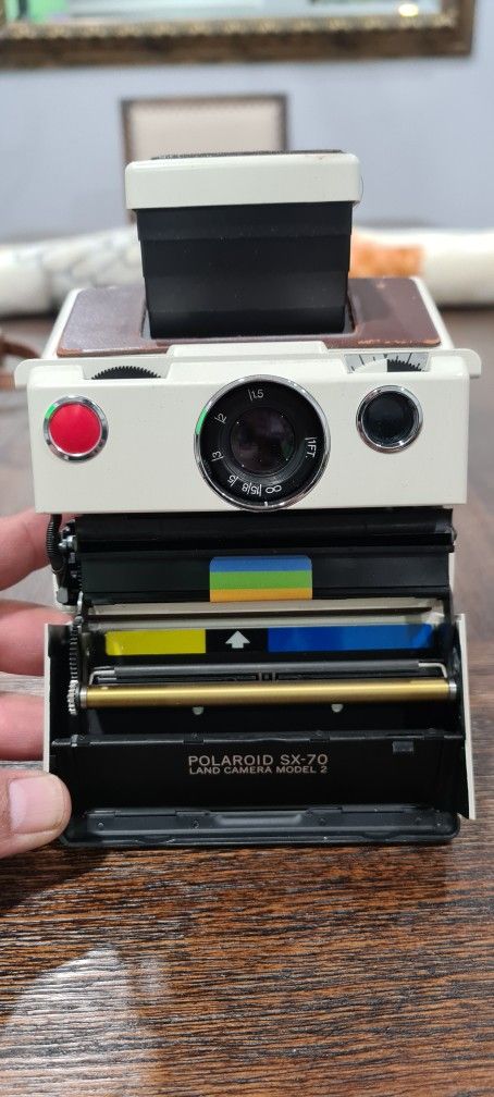 Vintage Poloriod Sx-70 Model 2 Camera