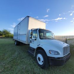 2015 M2 106 Freightliner Box Truck
