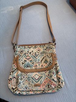 12 Purses/Crossbody Bags