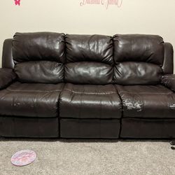 Manual Reclining Couch 