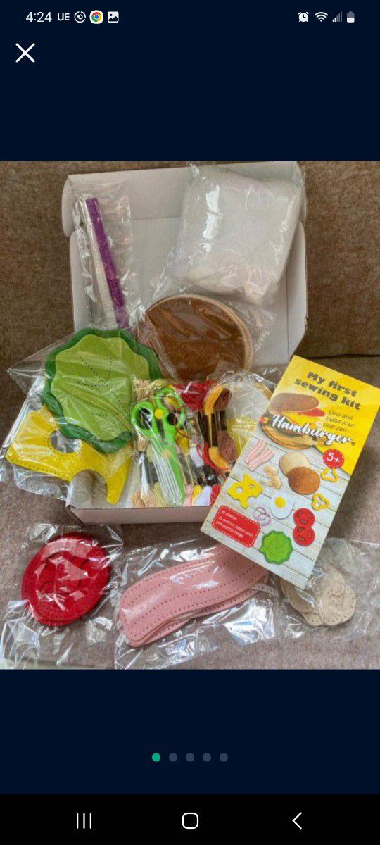 Hamburger Craft Kits | Pre-Cut DIY Sewing Felt Kit for Boys Girls and Beginners

Got it factory sealed, As many as you need