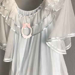 New With Tags  Women  Gown One Size 