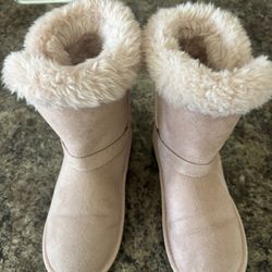 Children’s Place Girls Boots Size 3