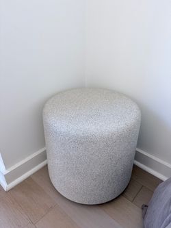 CB2 Warren Round Grey Concrete Side Table