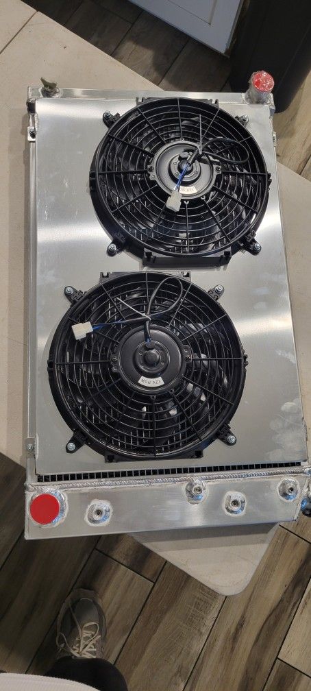 70-87 Chevy C10/ Buick Skylark/Caprice/Monte Carlo / Camaro Aluminum Radiator With Fans