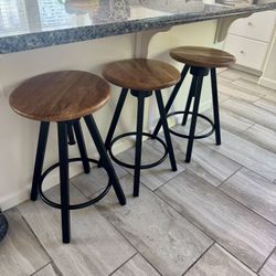 3 Wood/metal Bar Stools 