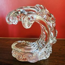 DYNASTY GALLERY Ocean Wave Glass Sculpture