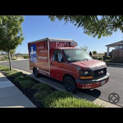 2005 GMC Savana