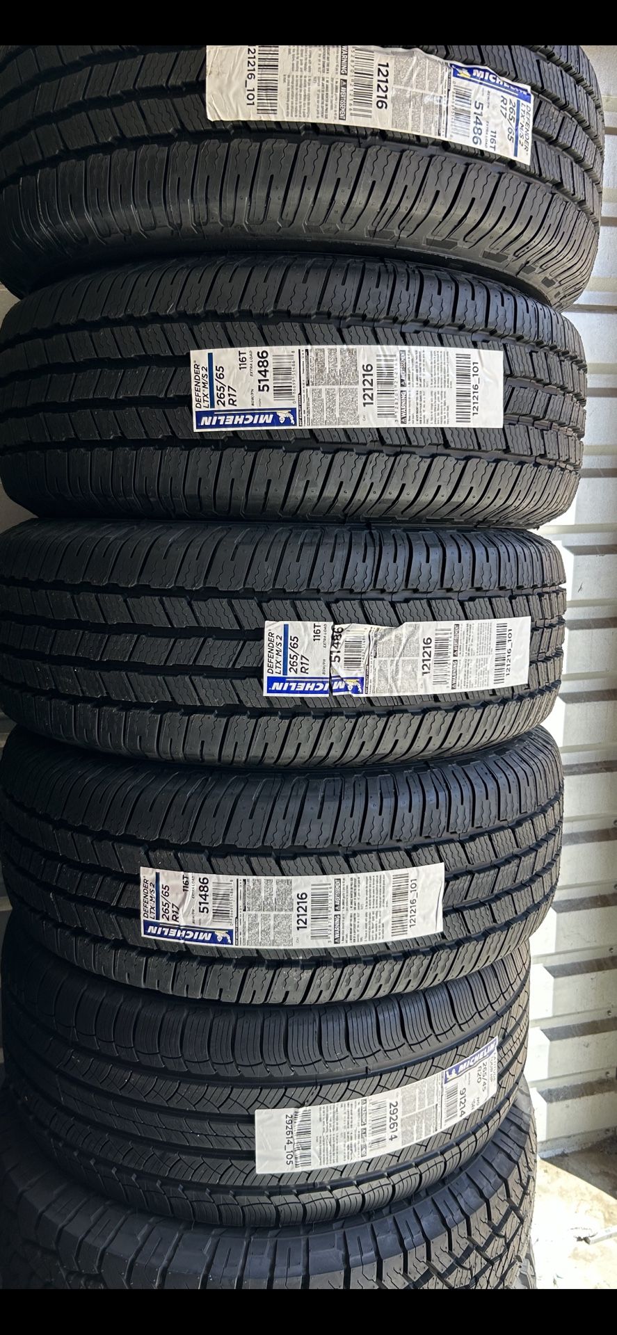 265/65r17 defender ltx m/s 2