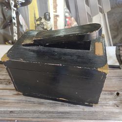 Old Shoe Shine Kit With Accessories
