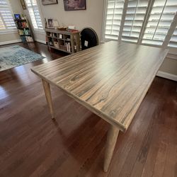 4 Seat Dining Table 