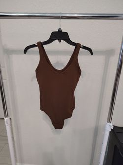 Lululemon Align bodysuit in the brown color, size 2