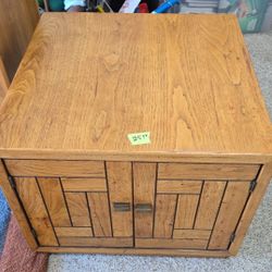 Coffee Table / End Table 